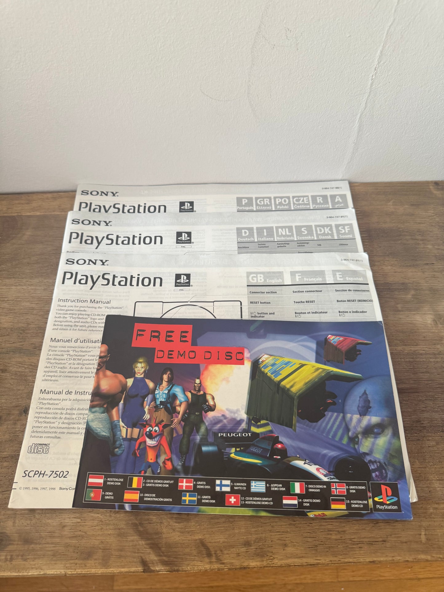 Sony PlayStation 1 (PS1) – Consola Original PAL España | Completa con caja, manual y demo.