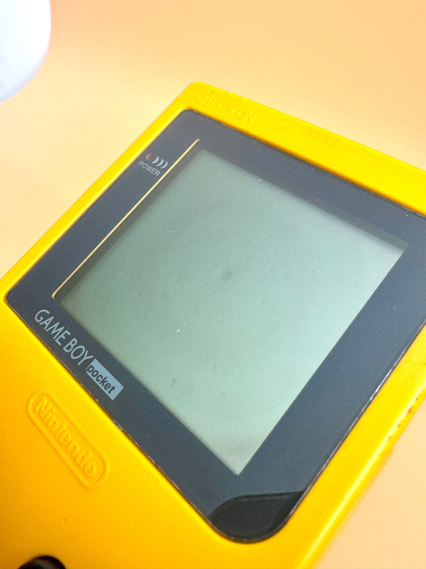 Game Boy Pocket Amarilla - Nintendo