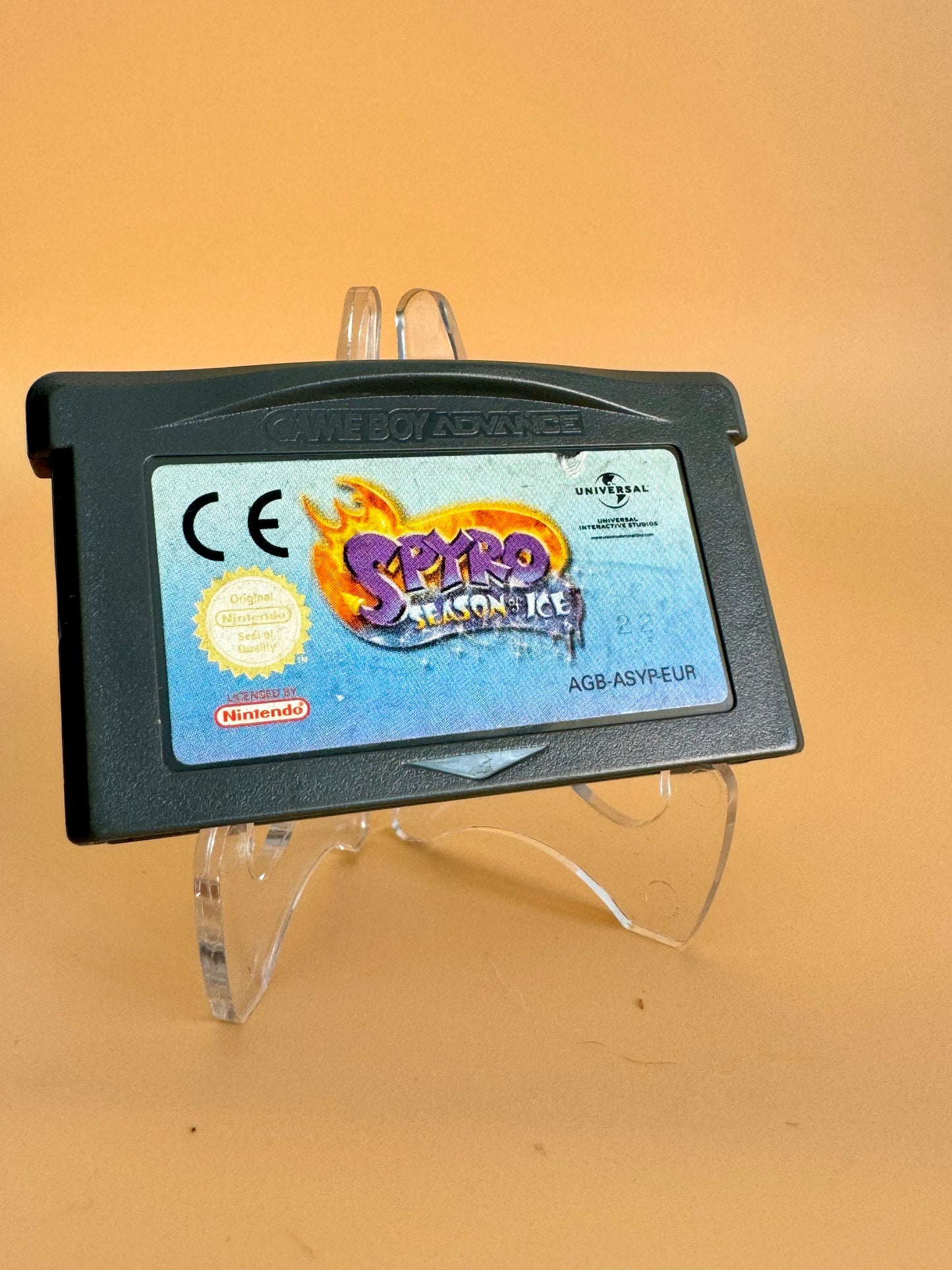 Spyro: Season of Ice - GBA